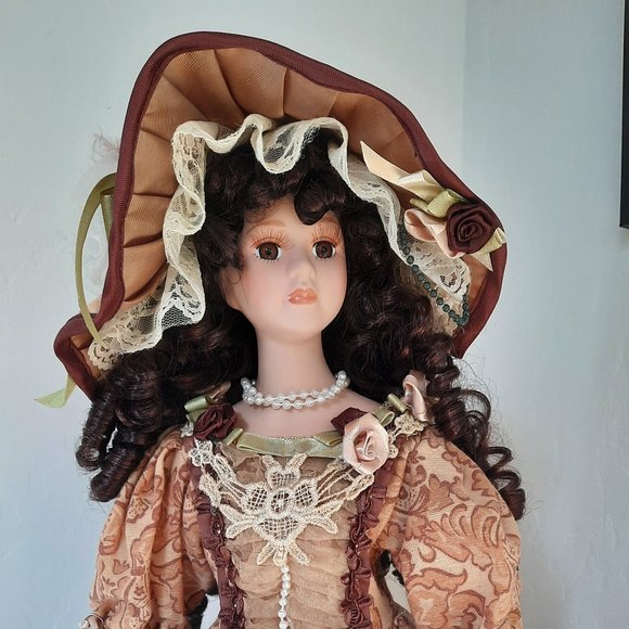 Very Pretty Victorian style Doll. No Box. - Picture 2 of 10